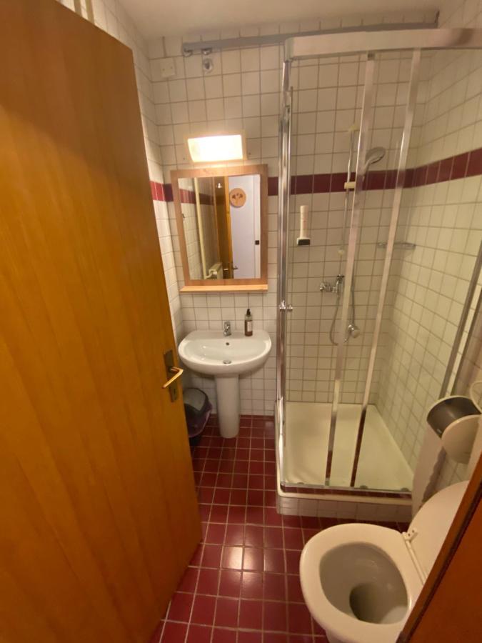 Encijan Apartments ログ・ポット・マンガルトン エクステリア 写真