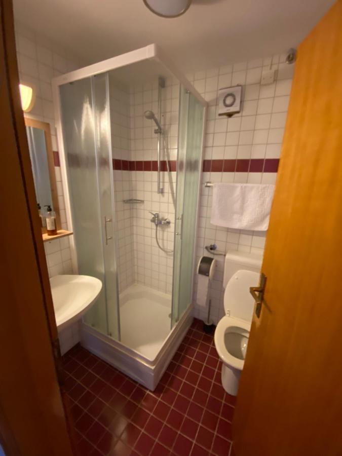 Encijan Apartments ログ・ポット・マンガルトン エクステリア 写真